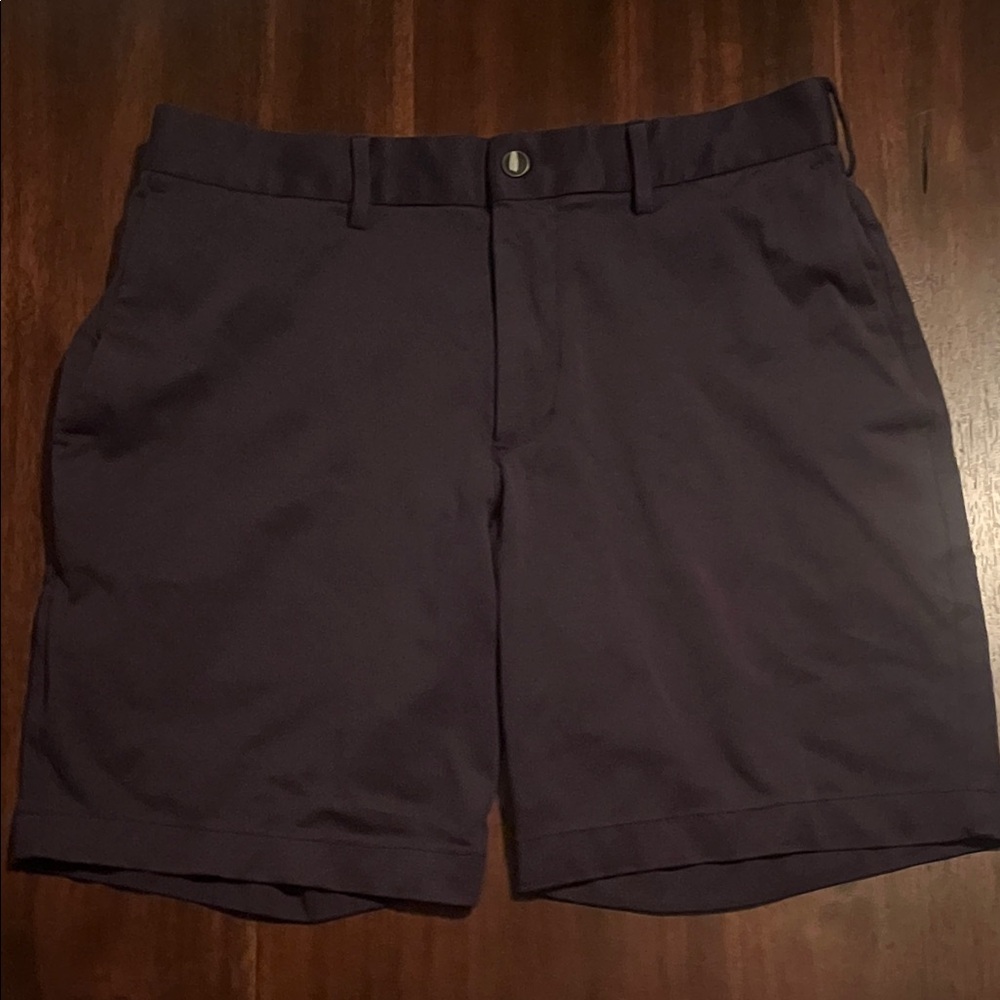 Banana Republic Men's Classic Navy Performance Shorts